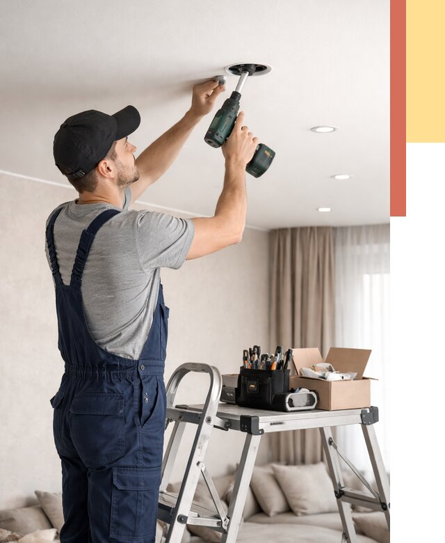 Установка и монтаж точечных светильников в натяжной потолок в Великом Устюге от 1832 руб. | ОТДЕЛОЧНИК-Влс